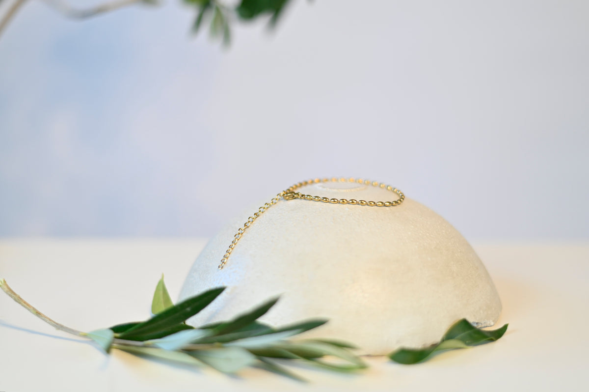 Armbandset 'M' - gold und braune Kombination aus Gliederketten und Perlenarmband