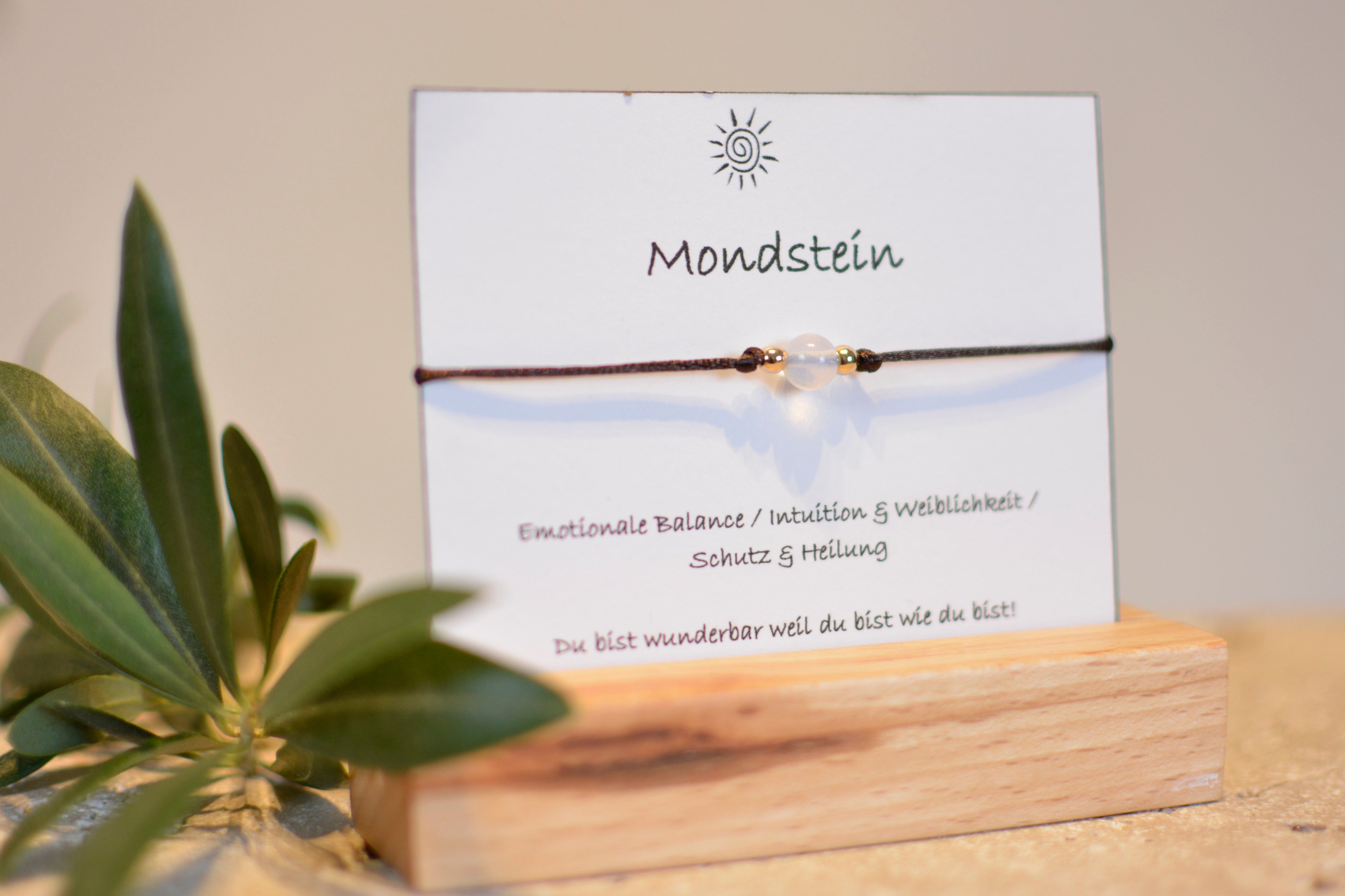 Mondschein‑Eleganz – Armband mit echtem Mondstein