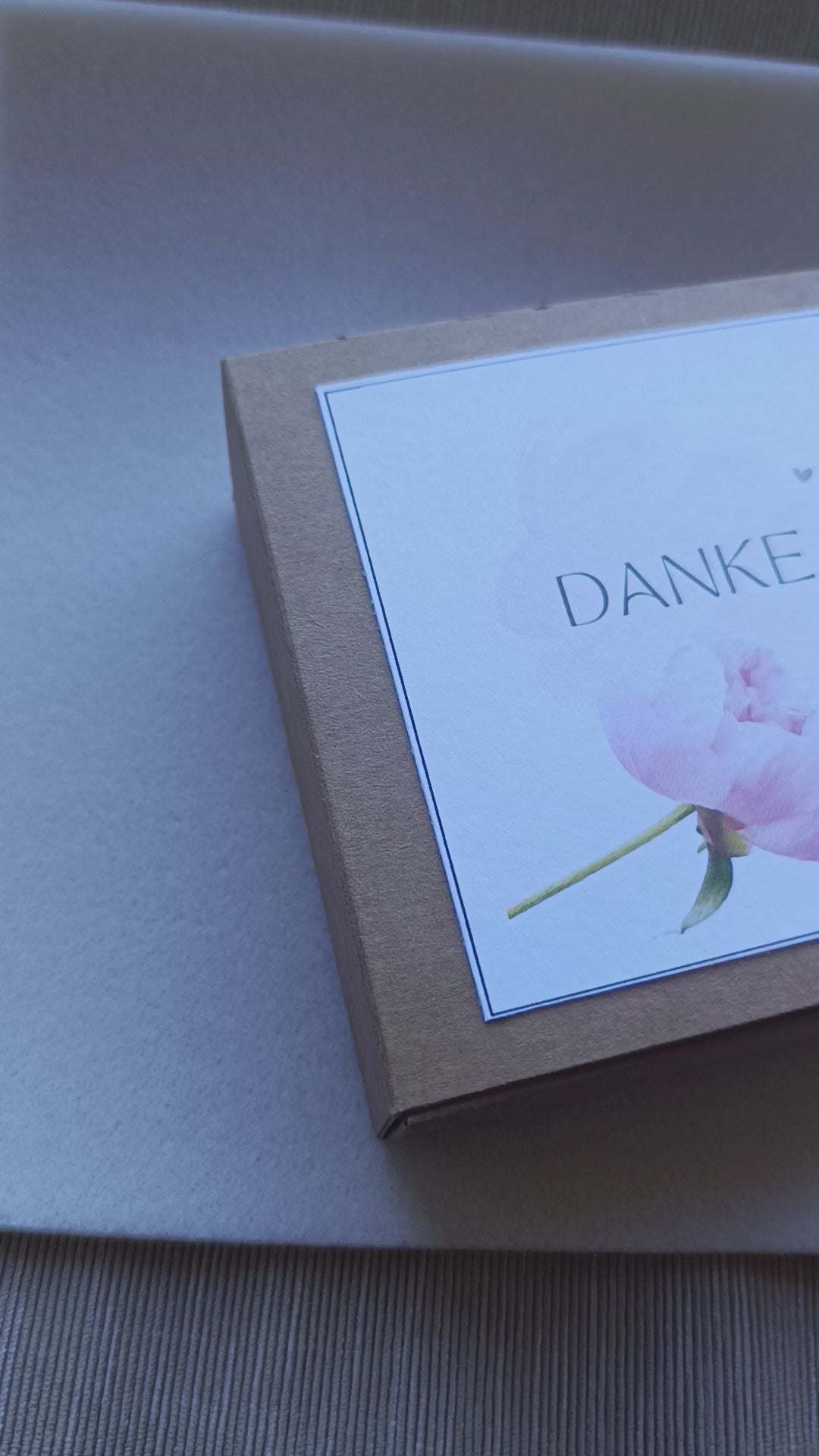 Kette - Geschenk für Deine Hebamme - Pfingstrose inkl. Geschenkverpackung