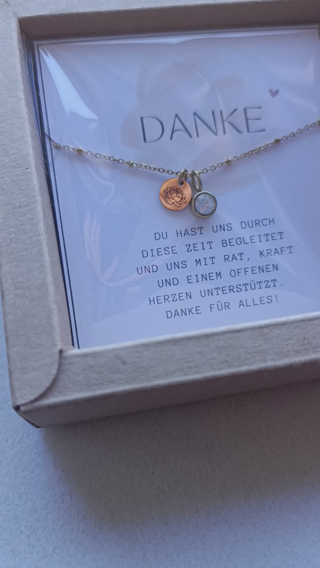Kette - Geschenk für Deine Hebamme - Pfingstrose inkl. Geschenkverpackung