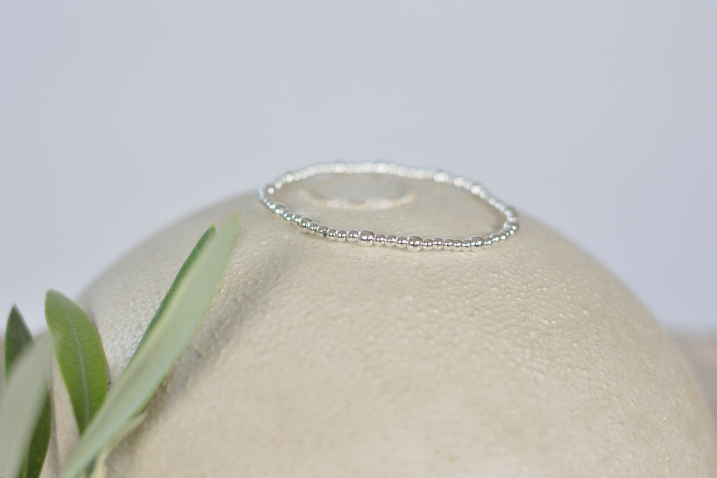 Modern Pearl Bracelet – Hämatit-Perlenarmband silber-glänzend