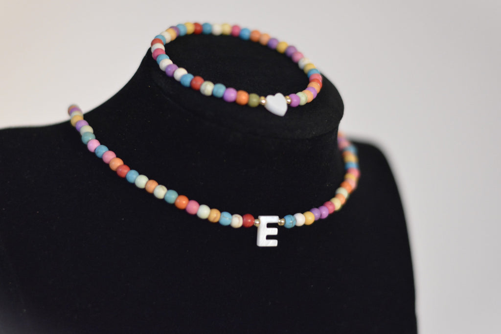 Sommerkette - bunte Steinperlen Initialien
