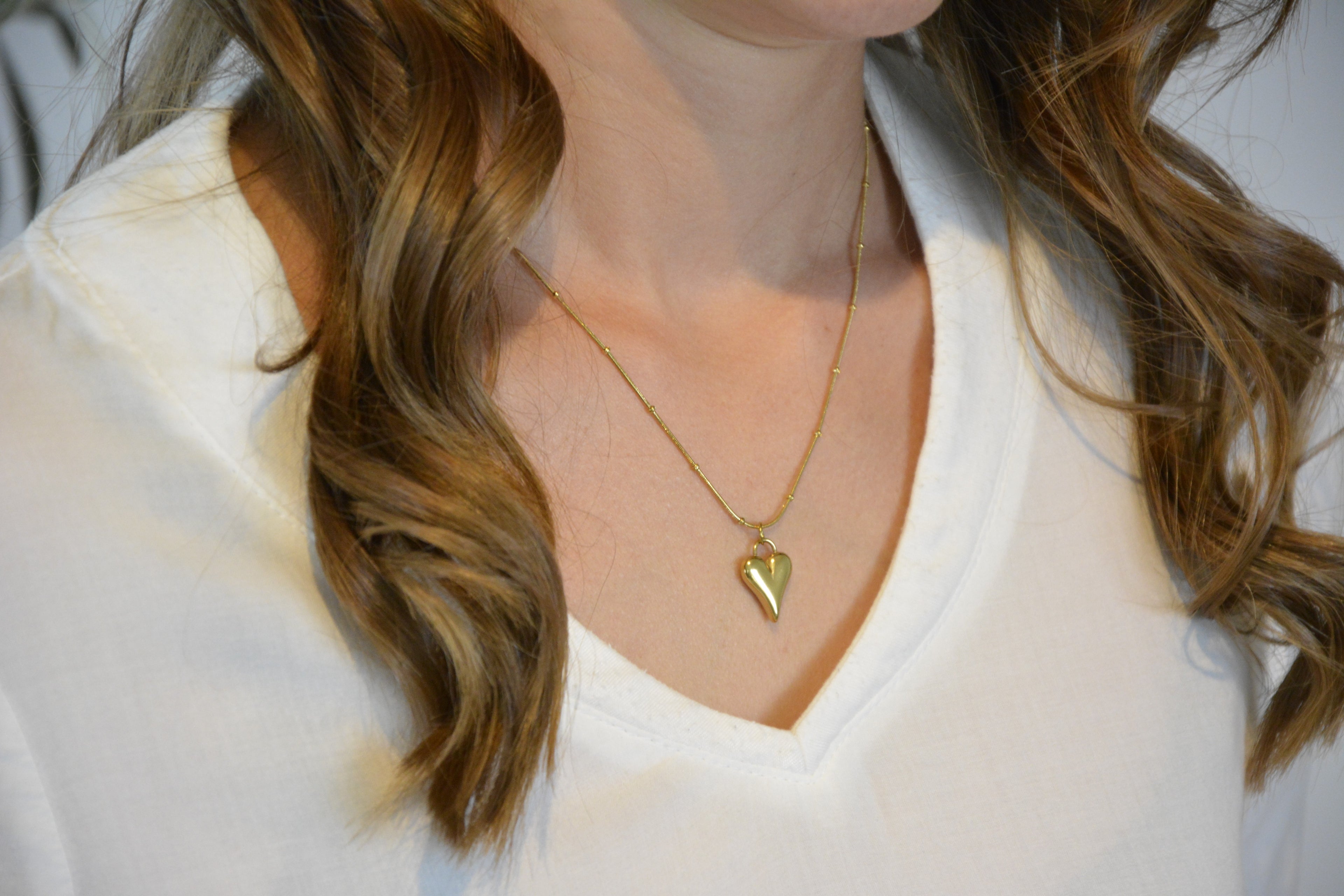 Goldene Gliederkette mit Herz-Anhänger, längenverstellbar, Edelstahl