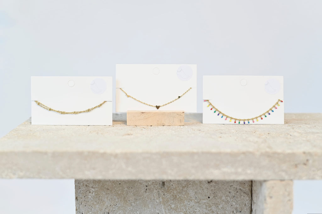 bunte Fußkette - hängende bunte Gliederkette