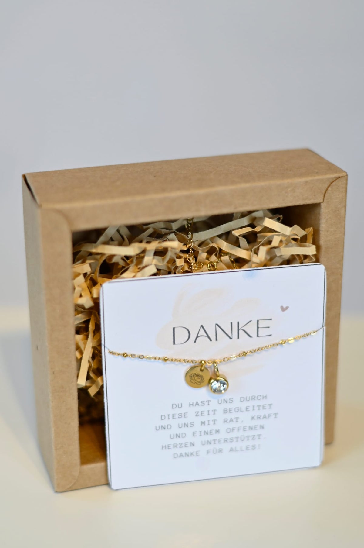 Kette - Geschenk für Deine Hebamme - Pfingstrose inkl. Geschenkverpackung