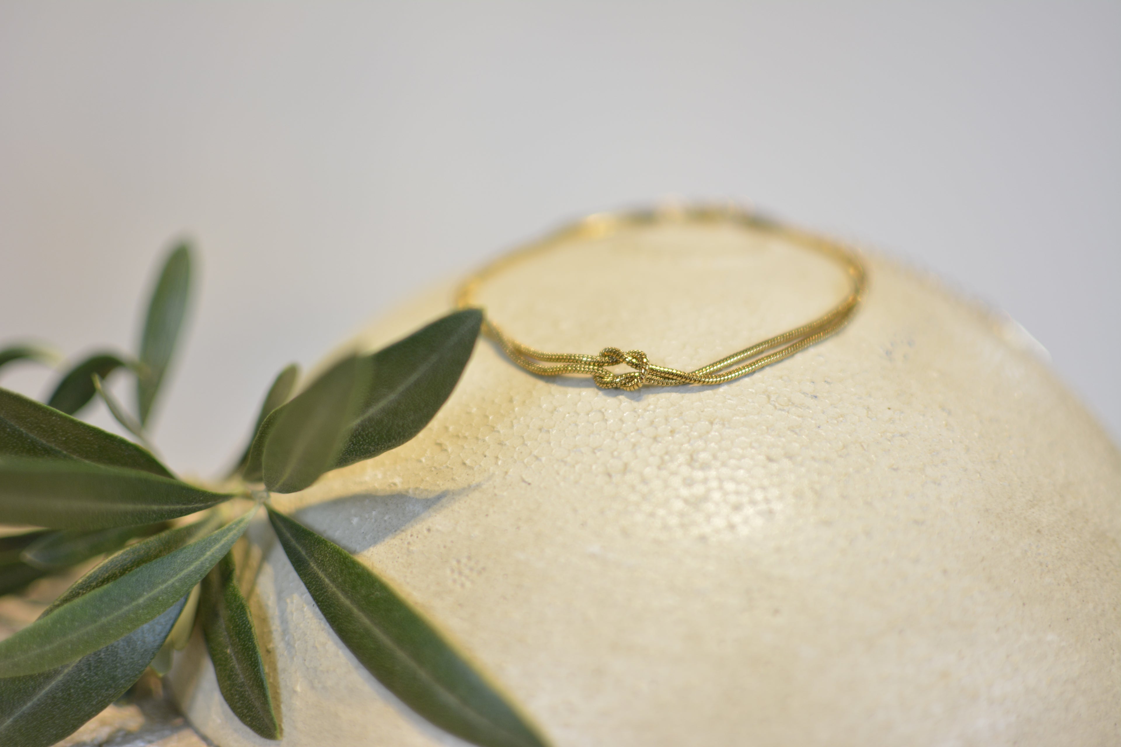Liebesknoten - gold und individuell einstellbar - wasserfest