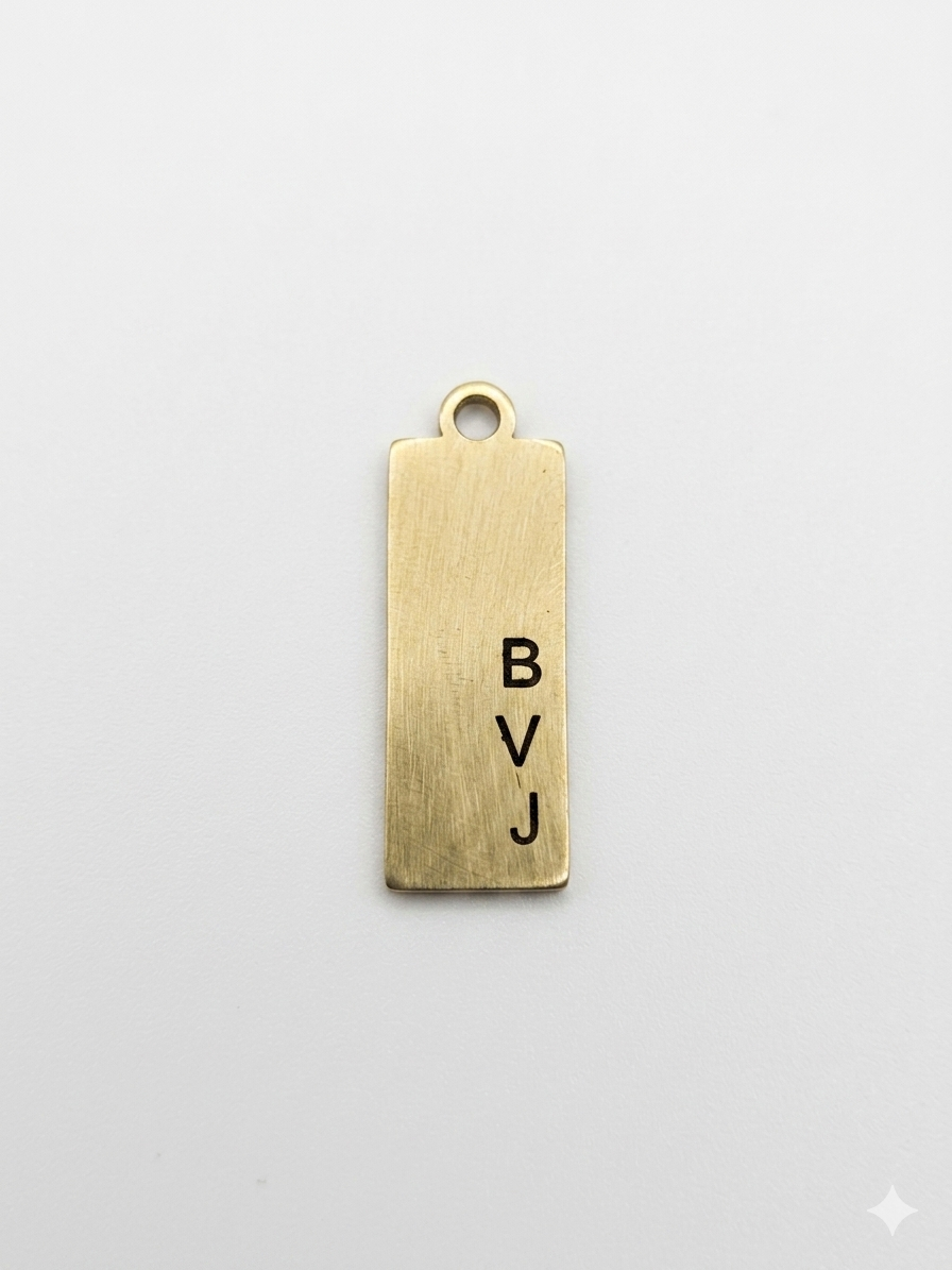 Personalisierbare Herzkette mit Gravur-Barren, Gold