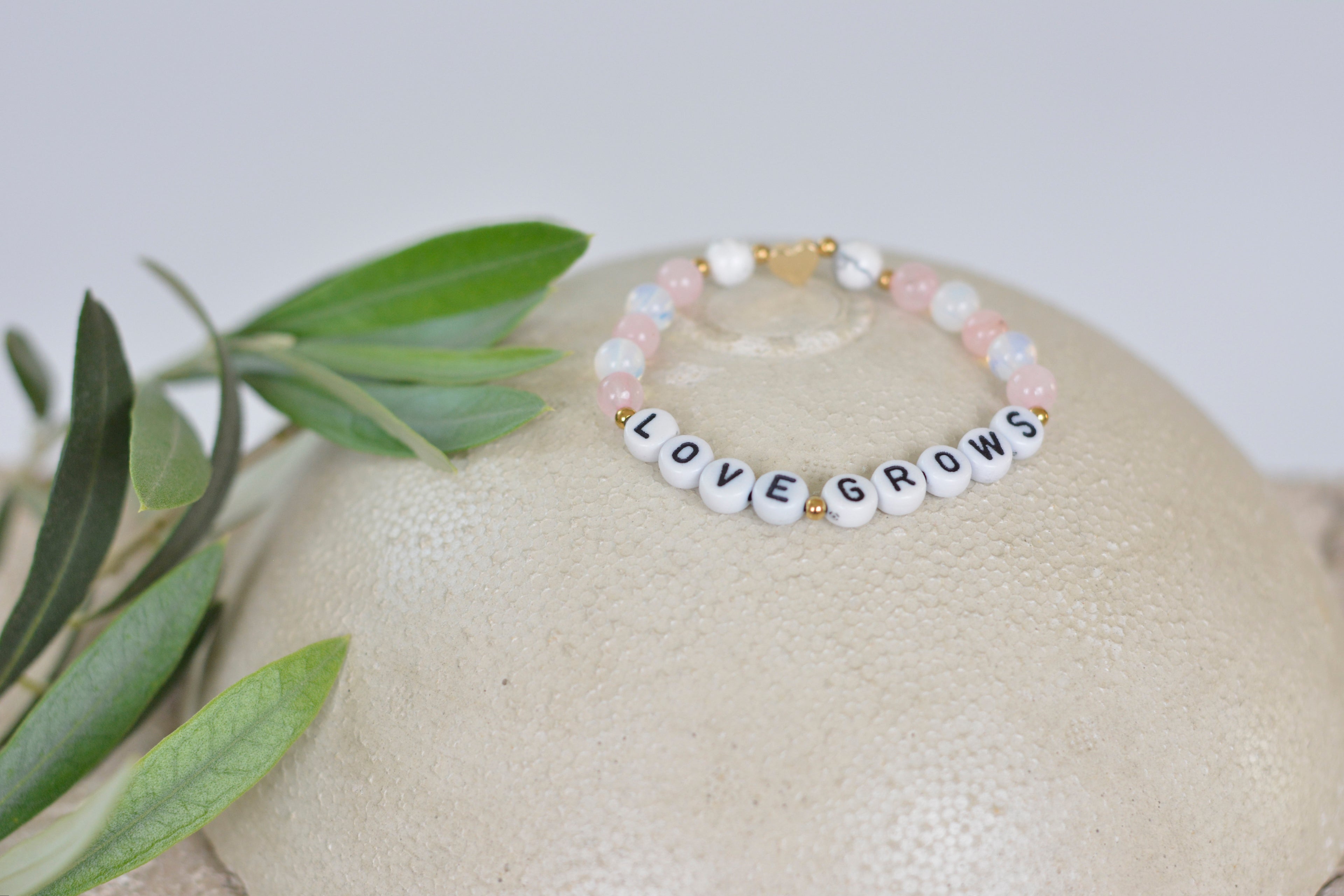 Love Grows Mom to be Armband - Geschenk zur Schwangerschaft