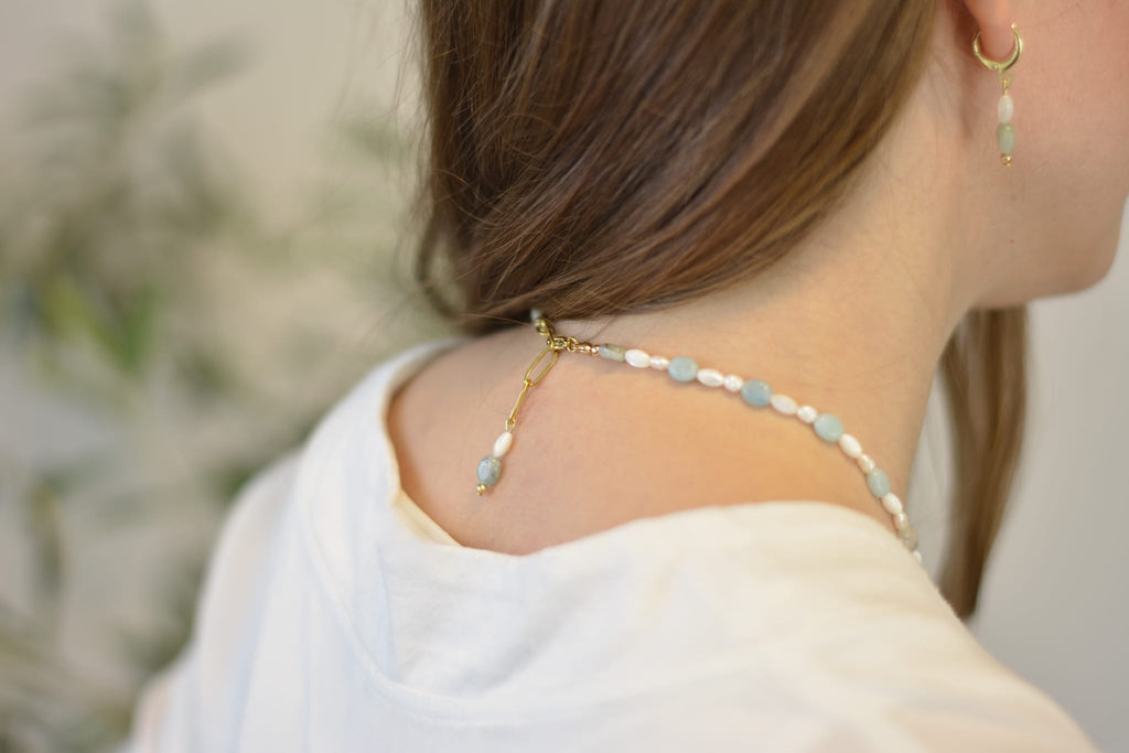'Feel like summer' -Schmuckset: Handgefertigtes Ensemble mit vergoldeten Details