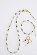 Handgefertigtes Schmuckset: Kette, Armband & Ohrringe mit Dalmatiner Jaspis & Perlmutt