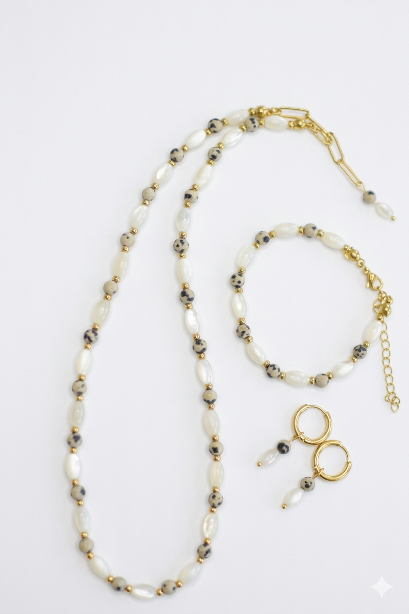 Handgefertigtes Schmuckset: Kette, Armband & Ohrringe mit Dalmatiner Jaspis & Perlmutt