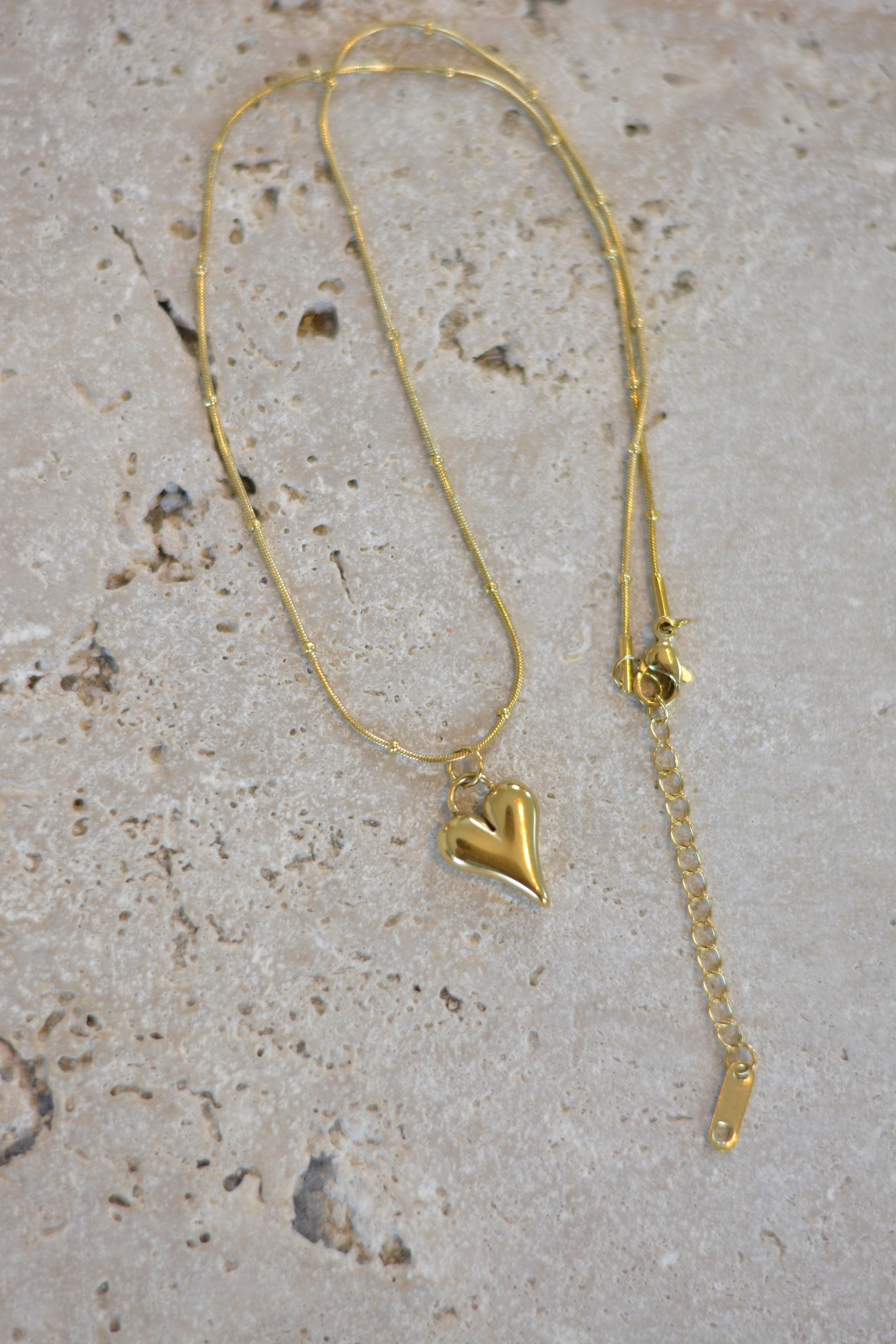 Goldene Gliederkette mit Herz-Anhänger, längenverstellbar, Edelstahl