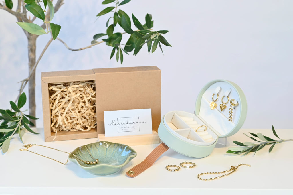 Geschenkkarton - Faltkarton für Schmuck